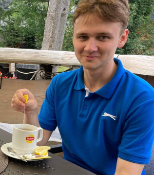 Andrzej Lewandowski - stażysta, lektor języka angielskiego